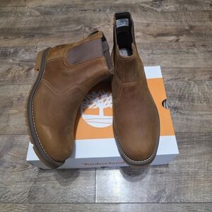 Timberland Men's 11.5  Brown Chelsea Boots